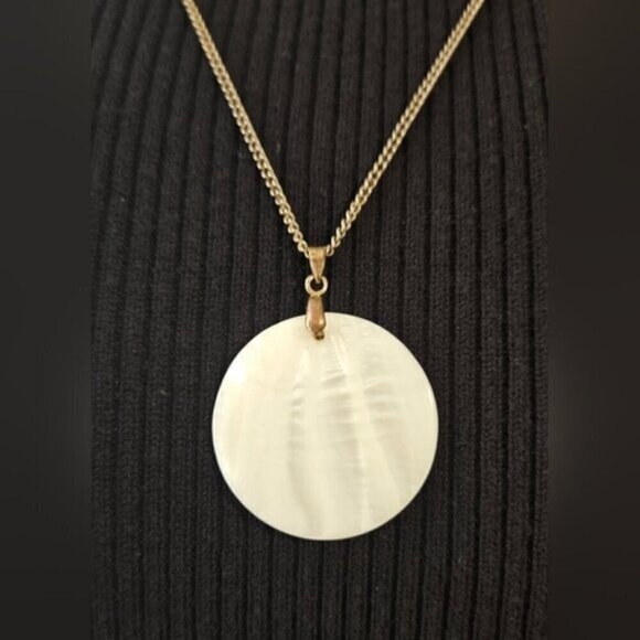Faux Mother of Pearl Disc / Full Moon Pendant on Bronze Chain. - Picture 5 of 6